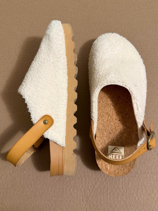Reef Shoes - Reef Cream Terry Cloth Slingback Slides with Tan Strap
